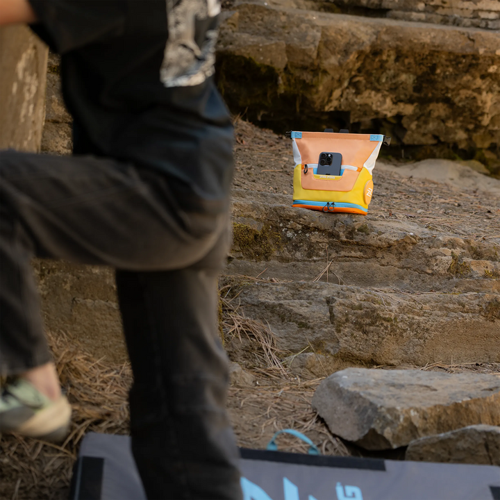Vessel Chalk Bucket