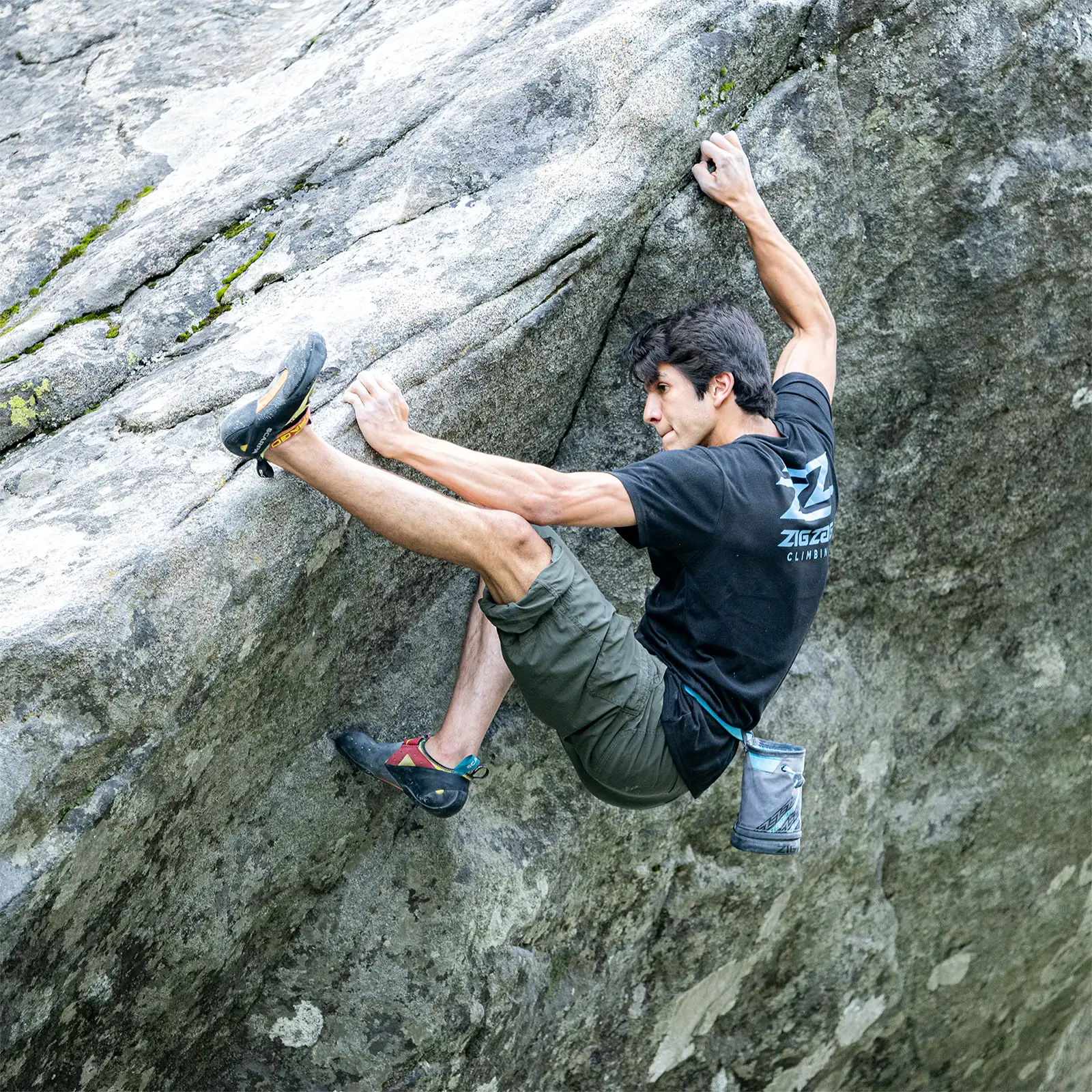 ZIGZAG Climbing Vessel Chalk Bag - Thumbnail 3